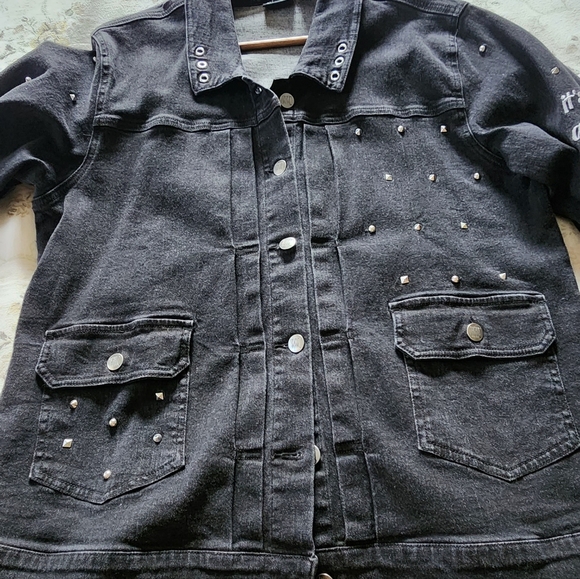 Women With Control Black Studded Denim Jacket size L - Picture 8 of 10